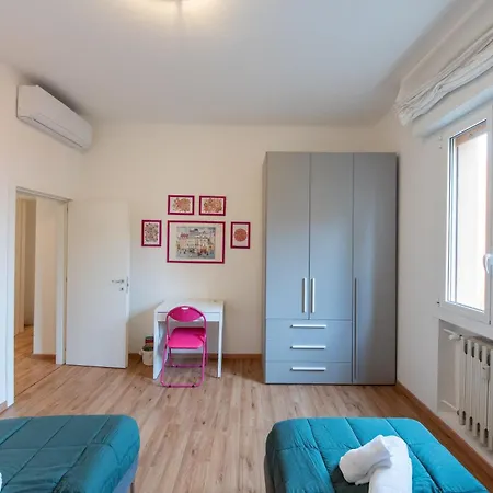 Housmart Previati 3 * Bologna